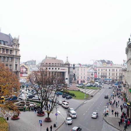 Apartment On Lychakivska 6-A Lviv Exterior photo